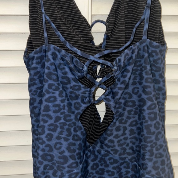 ACACIA BLUE LEOPARD ONE PIECE - Picture 2 of 5